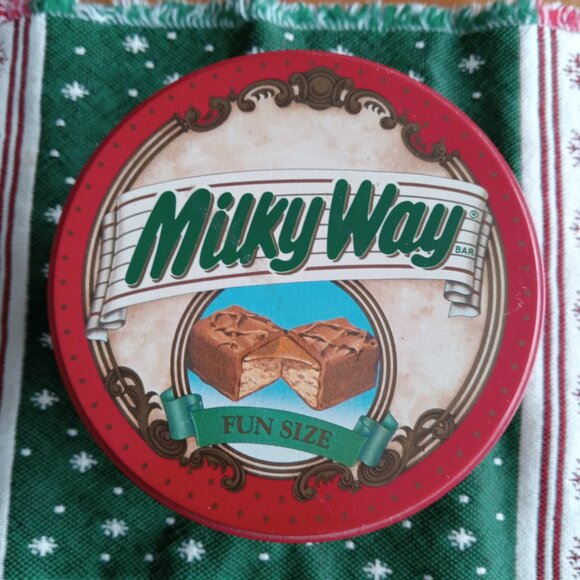 BUY ONE, GET ONE FREE TIN - Milky Way Candy Collectable Vintage Tin 1989 - Picture 3 of 3